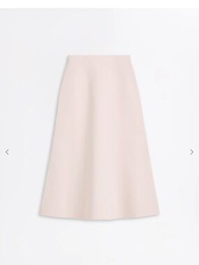 NWT Scanlan Theodore size S Crepe knit slit back skirt in ice pink